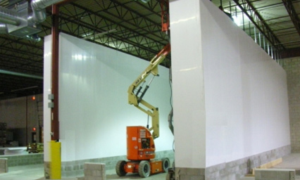 Extrutech 17 Foot Partition Wall
