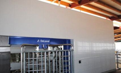 Robotic Milking Room using Extrutech FORM Wall System